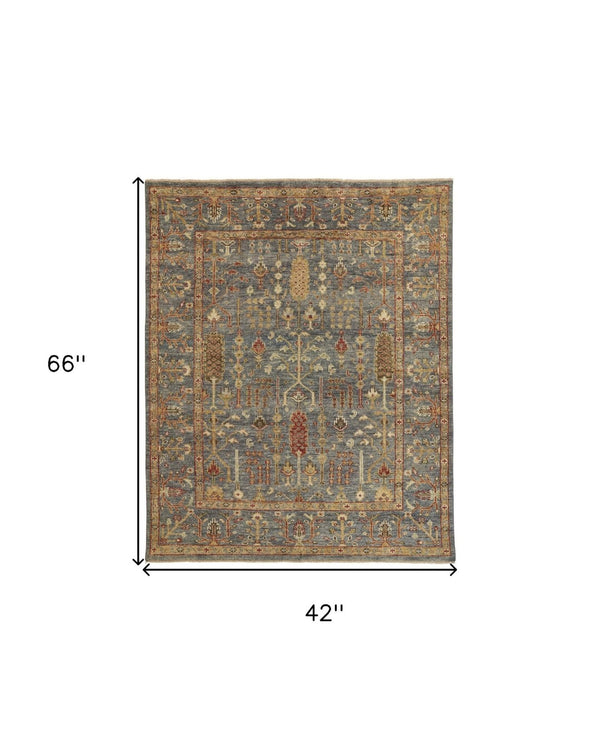 HomeRoots 4' Timeless Gray and Ivory Wool Floral Hand-Knotted Area Rug with Fringed Elegance for Any Space 4' x 6' 512588