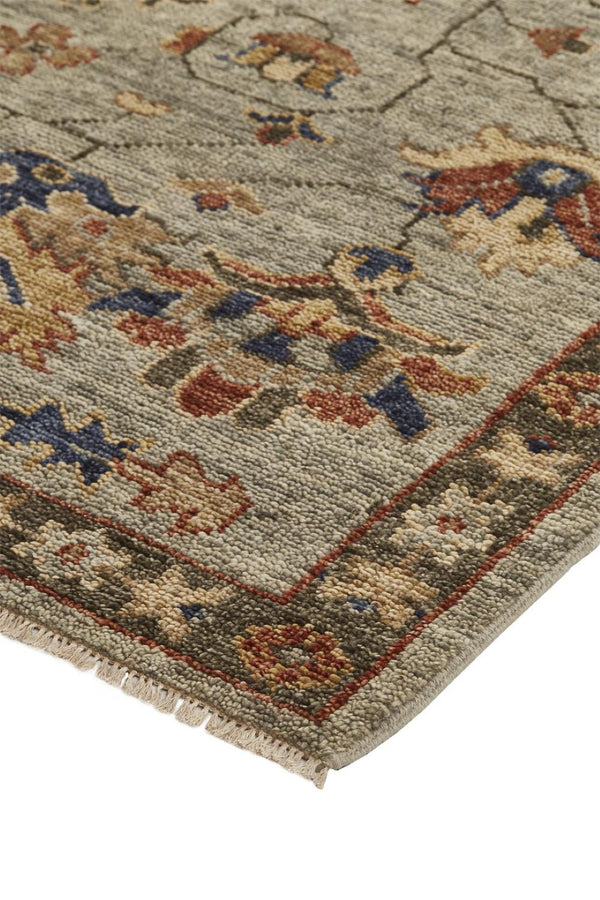 HomeRoots 4' Hand-Knotted Gray and Ivory Wool Oriental Area Rug with Fringed Edges for Timeless Elegance 10' X 13' 512624