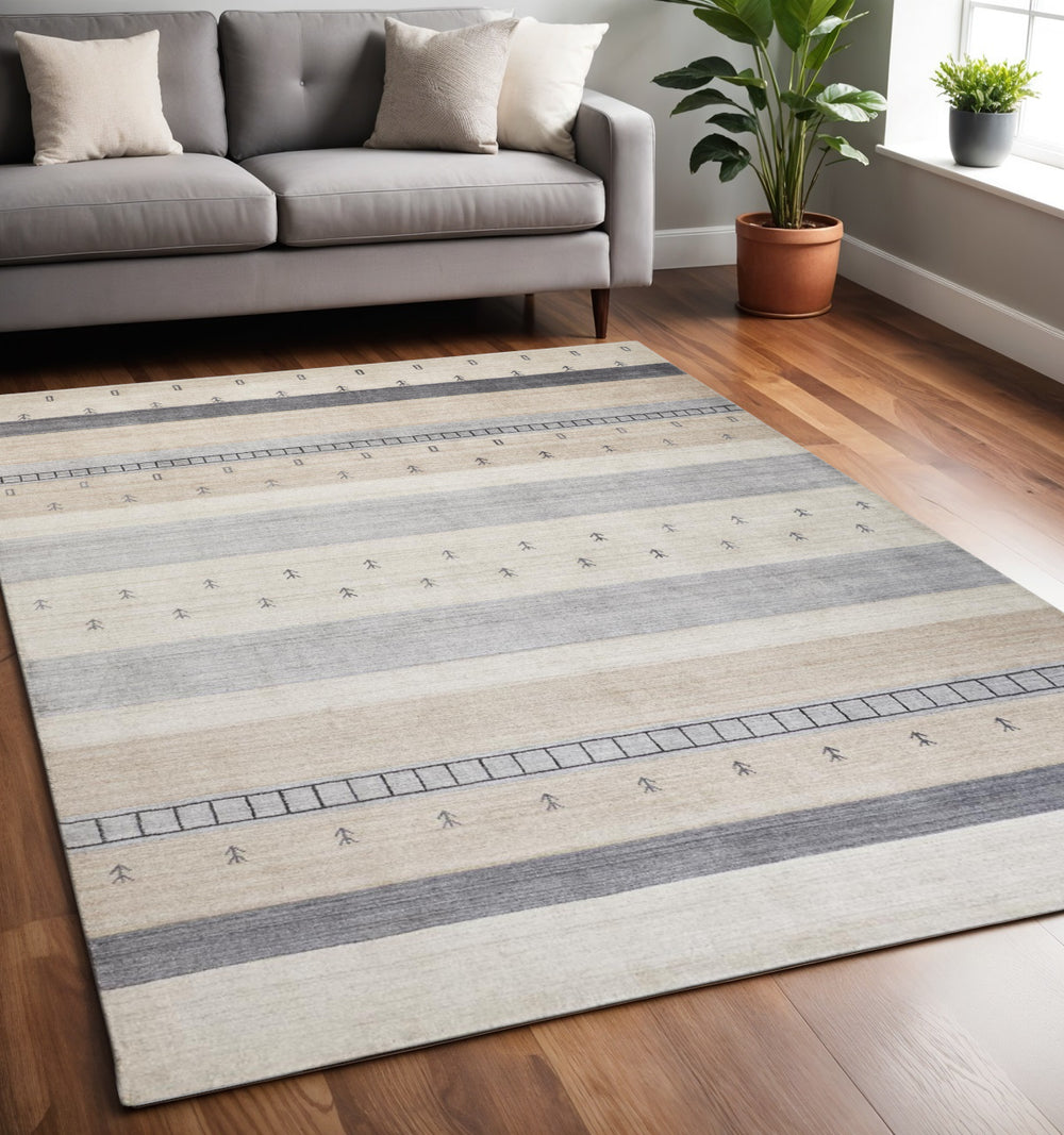 Homeroots 5' X 8' Gray And Ivory Wool Striped Hand Knotted Area Rug  Wool 512683