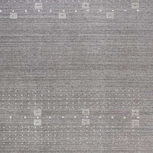 HomeRoots 4' Gray and Ivory Hand-Knotted Wool Oriental Shag Rug – Soft, Durable, and Stylish for Any Room 4' X 6' 512688
