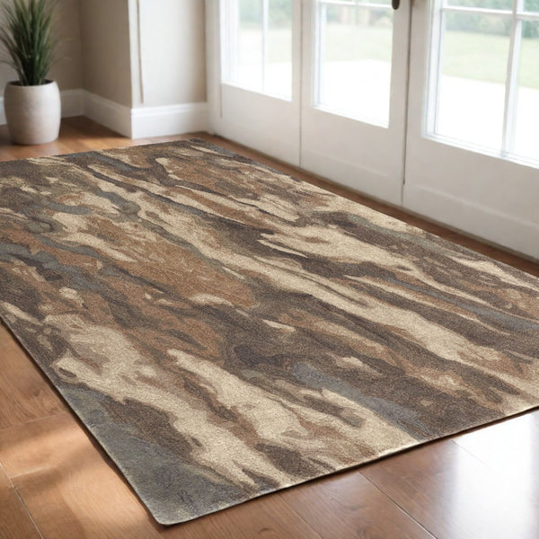 HomeRoots 4' Wool Abstract Hand-Tufted Area Rug in Green and Ivory - Modern Style for Cozy Living Spaces 2' X 3' 512735