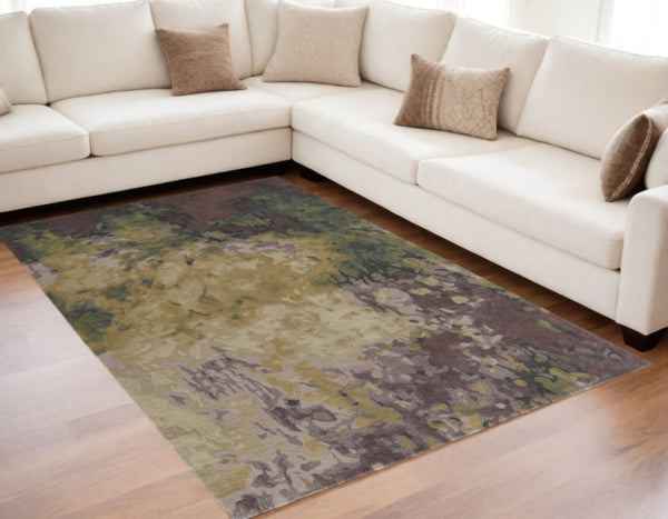 HomeRoots 4' Hand-Tufted Wool Shag Area Rug in Green and Black - Modern Abstract Design for Cozy Spaces 5' X 8' 512737