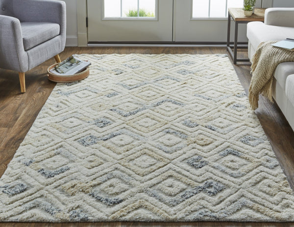HomeRoots 4' Hand-Tufted Wool Area Rug with Modern Geometric Design in Ivory, Gray, and Black for Any Space 4' X 6' 512760