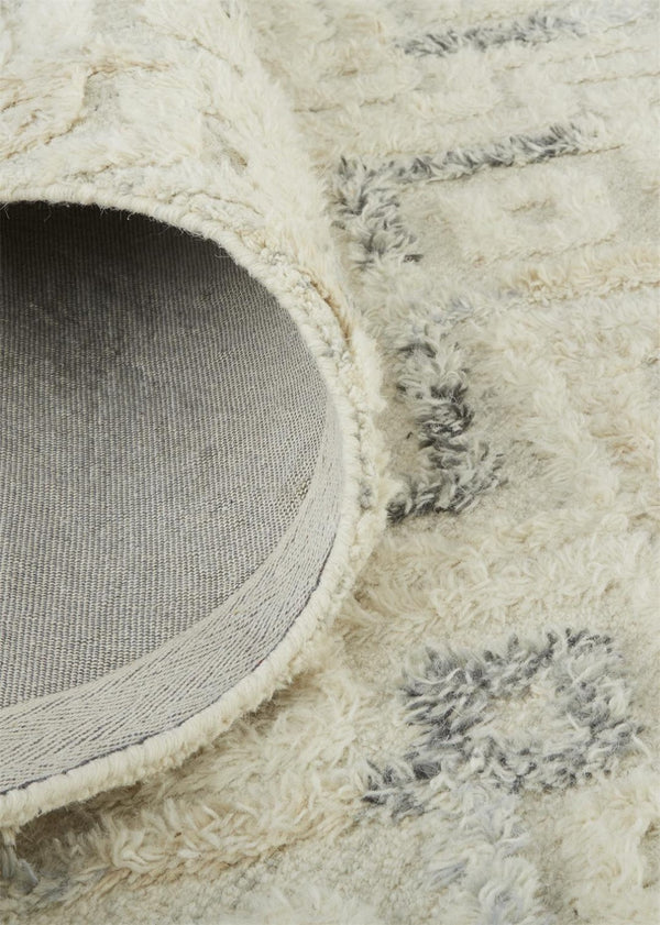 HomeRoots 4' Hand-Tufted Wool Area Rug with Modern Geometric Design in Ivory, Gray, and Black for Any Space 10' X 14' 512764