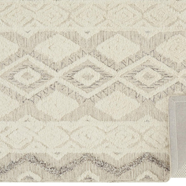 HomeRoots 4' Handmade Wool Area Rug with Geometric Pattern - Stain-Resistant, Durable, Modern Home Decor 8' X 10' 512776