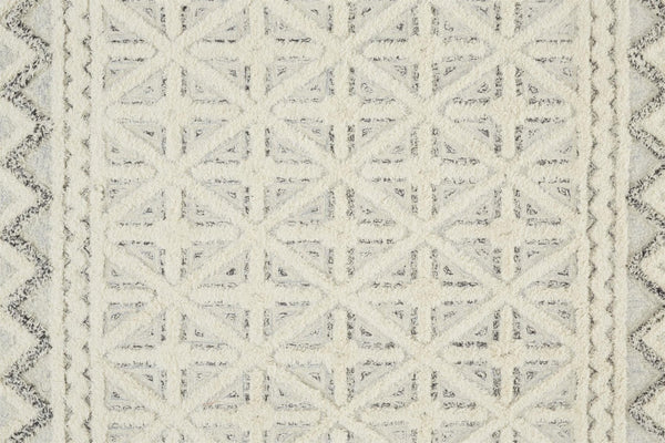 HomeRoots 5' Wool Geometric Tufted Area Rug – Handcrafted Ivory and Black Design, Stain Resistant Texture 8' X 10' 512783