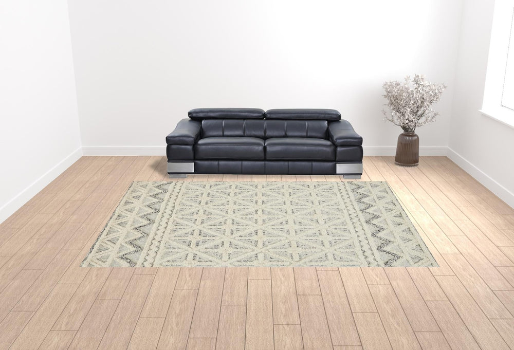 HomeRoots 5' Wool Geometric Tufted Area Rug – Handcrafted Ivory and Black Design, Stain Resistant Texture 10' X 14' 512785
