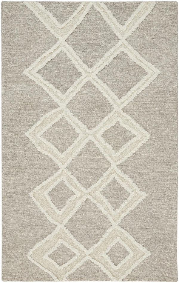HomeRoots 4' Gray and Ivory Wool Geometric Handmade Area Rug - Stain Resistant, Soft, and Stylish for Any Room 4' X 6' 512788