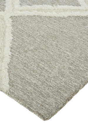 HomeRoots 4' Gray and Ivory Wool Geometric Handmade Area Rug - Stain Resistant, Soft, and Stylish for Any Room 8' X 10' 512790