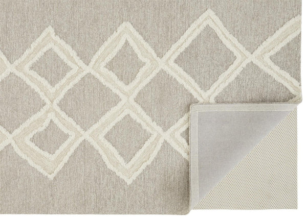 HomeRoots 4' Gray and Ivory Wool Geometric Handmade Area Rug - Stain Resistant, Soft, and Stylish for Any Room 8' X 10' 512790