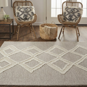 HomeRoots 4' Gray and Ivory Wool Geometric Handmade Area Rug - Stain Resistant, Soft, and Stylish for Any Room 12' X 15' 512793