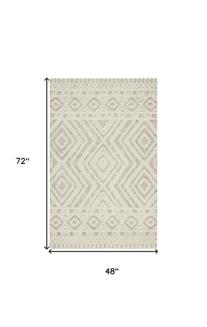HomeRoots 4' Modern Ivory and Tan Geometric Wool Area Rug - Handmade, Stain-Resistant, Perfect for Family Spaces! 4' X 6' 512795
