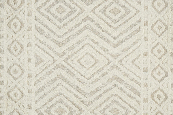 HomeRoots 4' Modern Ivory and Tan Geometric Wool Area Rug - Handmade, Stain-Resistant, Perfect for Family Spaces! 5' X 8' 512796