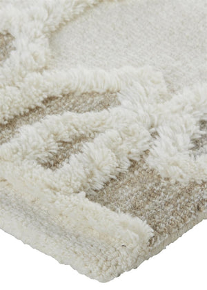 HomeRoots 4' Handmade Wool Tufted Area Rug in Ivory Tan and Silver - Modern Geometric, Stain-Resistant Design 4' X 6' 512802