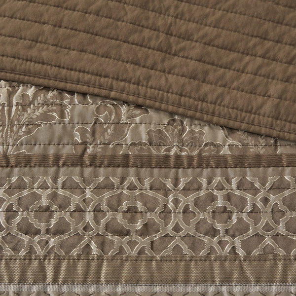 English Elm 6 Piece Bellagio Jacquard Quilt Set Reversible Full/Queen with Embroidered Leaf Motifs & Pillows Brown+Gold 22.44 L x 17.32 W x 12.2 H B03597483