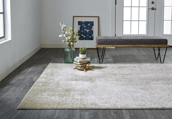 HomeRoots 4' Contemporary Gold Gray Ivory Abstract Area Rug for Modern Living Spaces - Durable & Stylish Design 4' X 6' 512985