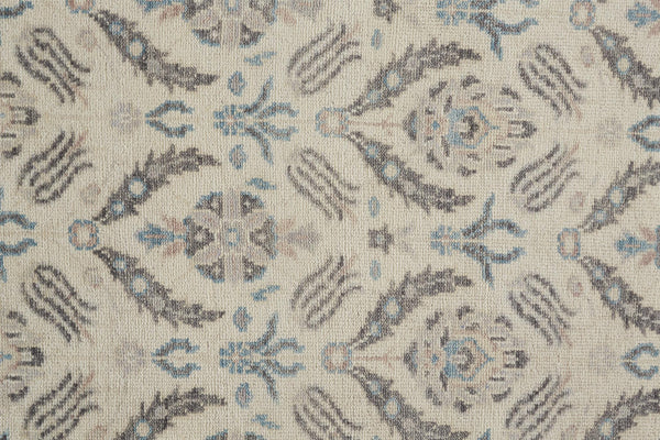 Homeroots 8' Gray And Ivory Wool Floral Hand Knotted Runner Rug With Fringe  Wool 513099