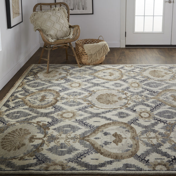 Homeroots 4' X 6' Gray And Ivory Wool Floral Hand Knotted Area Rug Ivory,Gray,Taupe Wool 513102