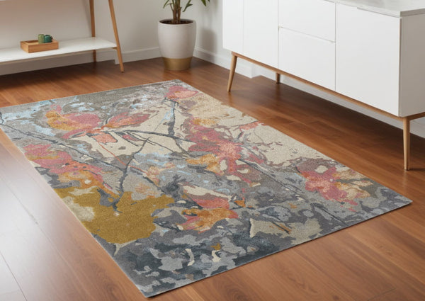 HomeRoots 4' Elegant Hand-Tufted Wool Area Rug with Timeless Ivory and Blue Floral Design for Cozy Spaces 4' X 6' 513389