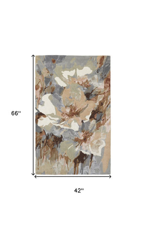 HomeRoots 4' Elegant Tan and Gray Floral Hand-Tufted Wool Area Rug for Cozy Living Rooms and Bedrooms 4' X 6' 513395