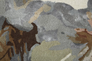 HomeRoots 4' Elegant Tan and Gray Floral Hand-Tufted Wool Area Rug for Cozy Living Rooms and Bedrooms 5' X 8' 513396