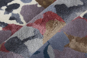 HomeRoots 4' Hand-Tufted Wool Area Rug with Elegant Blue-Gray and Pink Floral Design for Timeless Style 4' X 6' 513401