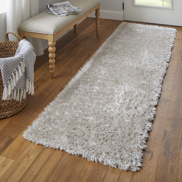 Homeroots 8' Ivory Shag Power Loom Runner Rug Ivory Polypropylene,Polyester 513418