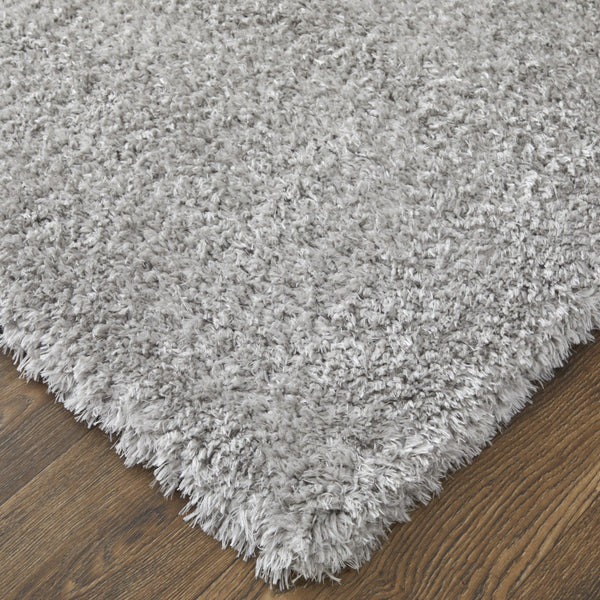 Homeroots 5' X 8' Silver And Gray Shag Power Loom Stain Resistant Area Rug Silver,Gray Polyester 513435