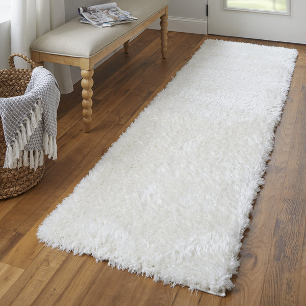 Homeroots 8' White Shag Power Loom Runner Rug White Polypropylene,Polyester 513446