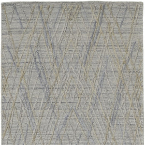 HomeRoots 4' Elevate Your Space with a Hand-Woven Gray and Ivory Abstract Area Rug for Modern Decor Comfort 8' Runner 513541