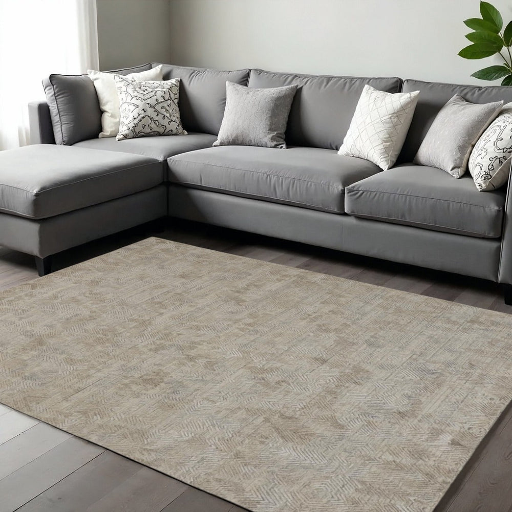 HomeRoots 4' Taupe and Gray Abstract Hand Woven Area Rug - Artisan Crafted for Comfort and Style in Any Room 8' X 10' 513573