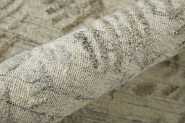 HomeRoots 4' Taupe and Gray Abstract Hand Woven Area Rug - Artisan Crafted for Comfort and Style in Any Room 12' X 15' 513578
