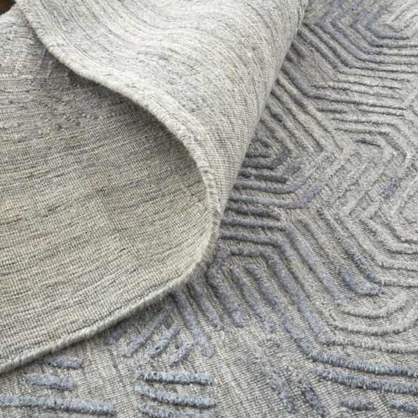 HomeRoots 4' Blue and Gray Abstract Hand Woven Area Rug – Distressed Design for Modern Interior Elegance 8' Runner 513586