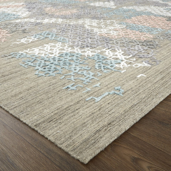 HomeRoots 4' Hand-Woven Pink and Blue Abstract Area Rug - Unique Distressed Design for Cozy Living Spaces 4' X 6' 513589