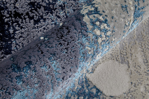 Homeroots 8' X 10' Ivory And Blue Abstract Power Loom Distressed Non Skid Area Rug  Polyester 513936