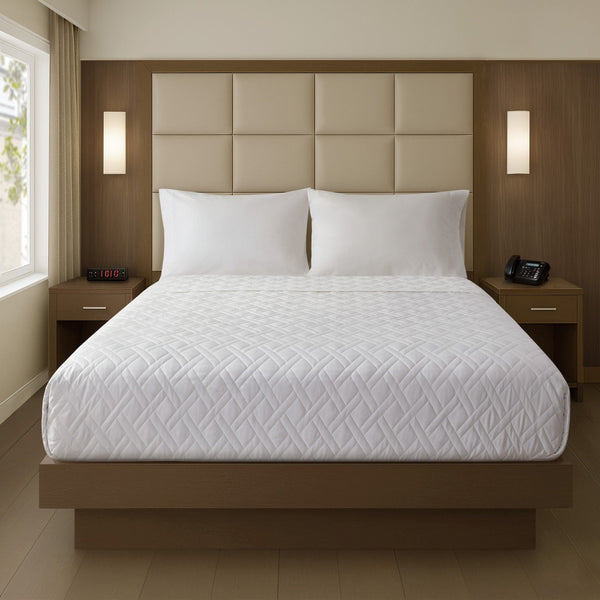 English Elm 1-piece King Coverlet White Woven Pattern Antimicrobial Tailored Hotel Bedding B035P437503