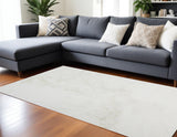 Homeroots 7' X 10' White Shag Area Rug White Polyester 514276