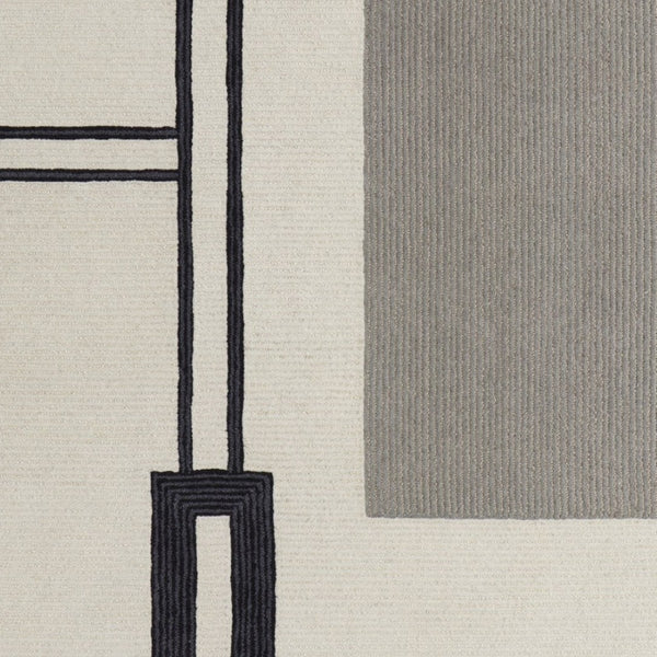 HomeRoots 4' Soft Gray and Ivory Wool Area Rug with Abstract Geometric Design for Modern Living Spaces 4' X 6' 514372