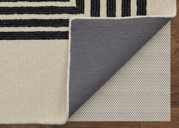 HomeRoots 4' Gray and Black Abstract Geometric Wool Area Rug – Hand-Tufted Artisan Design for Modern Spaces 5' X 8' 514380