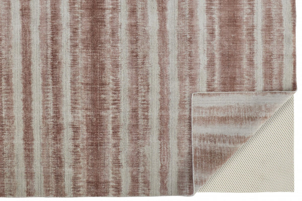 HomeRoots 4' Hand Woven Tan and Ivory Abstract Area Rug – Timeless Design for Warmth and Style in Any Room 4' X 6' 514421