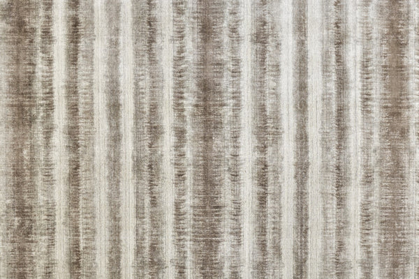 HomeRoots 4' Hand Woven Tan and Ivory Abstract Area Rug – Timeless Design for Warmth and Style in Any Room 5' X 8' 514436