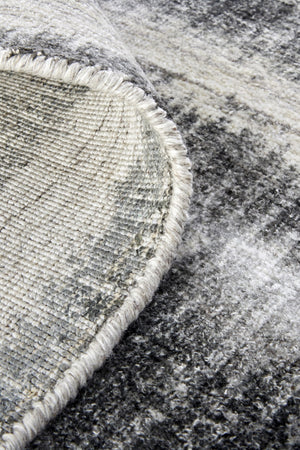 HomeRoots 4' Hand Woven Tan and Ivory Abstract Area Rug – Timeless Design for Warmth and Style in Any Room 5' X 8' 514443