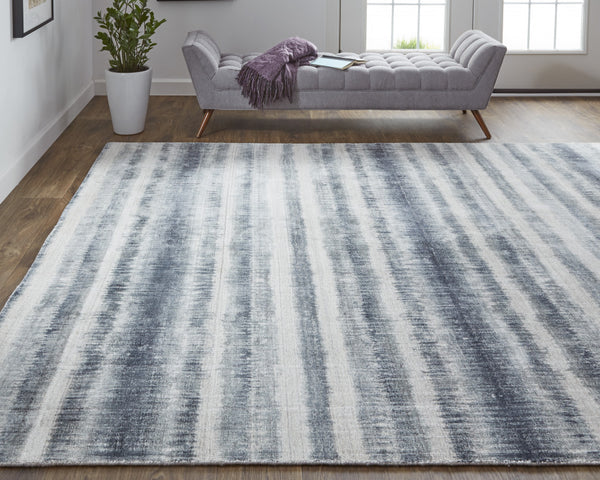 Homeroots 8' X 10' Ivory And Blue Abstract Hand Woven Area Rug Ivory,Blue Viscose 514451