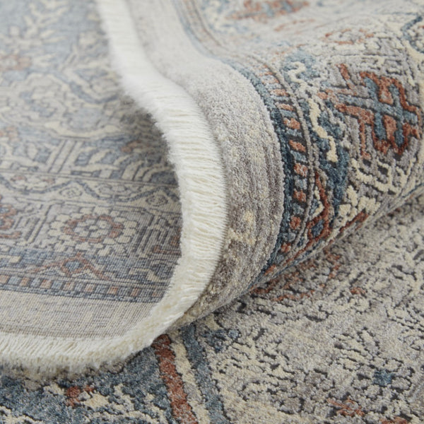 HomeRoots 5' Blue and Ivory Floral Area Rug - Durable Power Loom Design for Timeless Elegance in Any Space 5' X 7' 514474