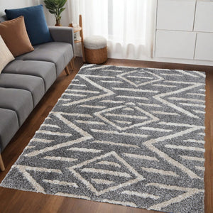 HomeRoots 4' Gray and Ivory Geometric Area Rug - Stain Resistant, Modern Design for Contemporary Spaces 5' X 8' 514500