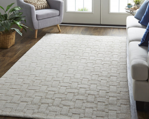 HomeRoots 4' Hand Woven Area Rug in Ivory and Brown Stripes - Artisan Crafted for Timeless Elegance and Style 4' X 6' 514735