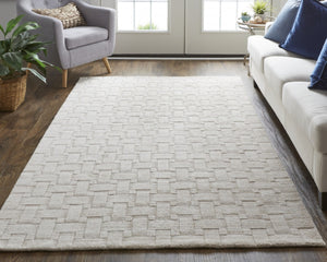 HomeRoots 4' Hand Woven Area Rug in Ivory and Brown Stripes - Artisan Crafted for Timeless Elegance and Style 8' X 10' 514737