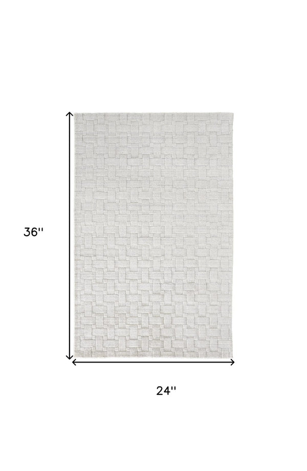 HomeRoots 2' Hand-Woven Silver and White Striped Area Rug - Elegant, Unique Design for Modern Interiors 2' X 3' 514748