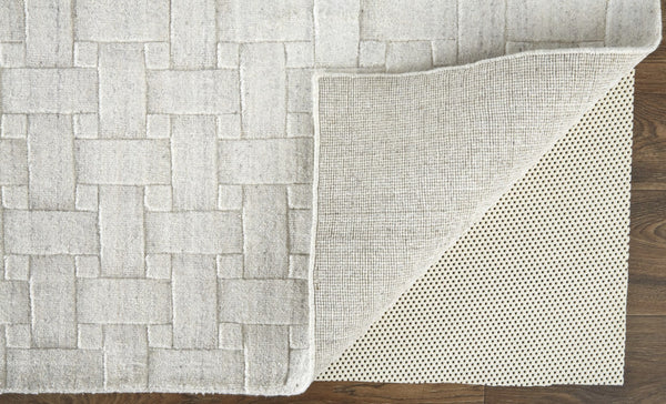 HomeRoots 2' Hand-Woven Silver and White Striped Area Rug - Elegant, Unique Design for Modern Interiors 2' X 3' 514748