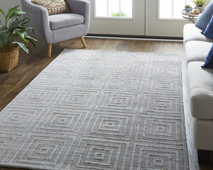 HomeRoots 4' Hand-Woven Gray and Silver Striped Area Rug – Artisan-Crafted for Elegance and Comfort in Any Space 5' X 8' 514750